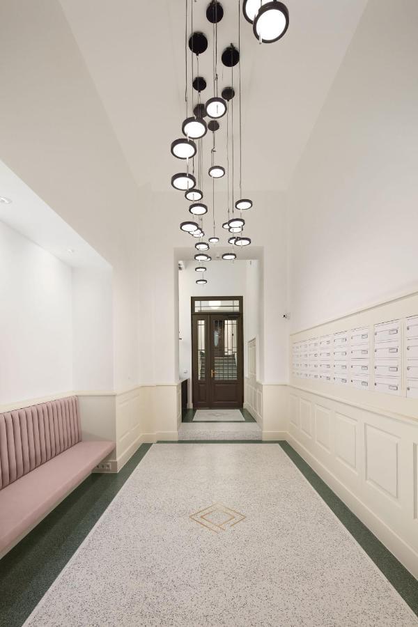 Luxury In The Centre Apartment Prague